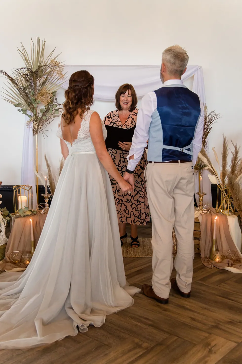 wedding celebrant ceremony with bride and groom
